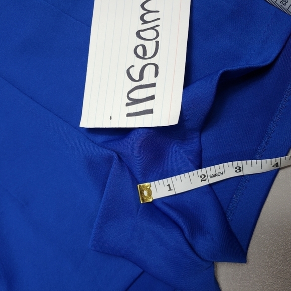 W118 by Walter Baker dark blue shorts size 4 - Picture 12 of 14